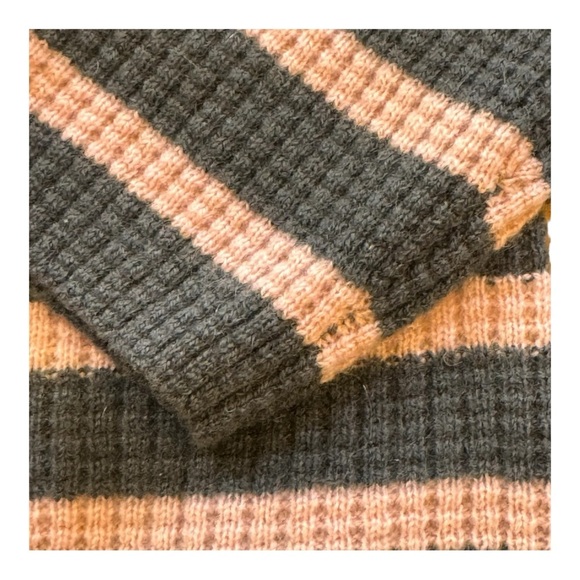 Como Boca 100% Cashmere Striped Knit Henley Sweater NWOT - Picture 3 of 6